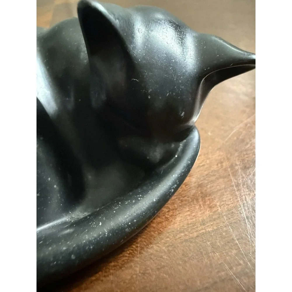 Vtg Capella of Dartington Sleeping‎ Cat Black Resin Figurine Paperweight
